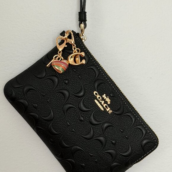 NWB Coach Boxed Long Zip Around Wallet In Signature Leather w/2 Charms Gift! - Picture 4 of 8